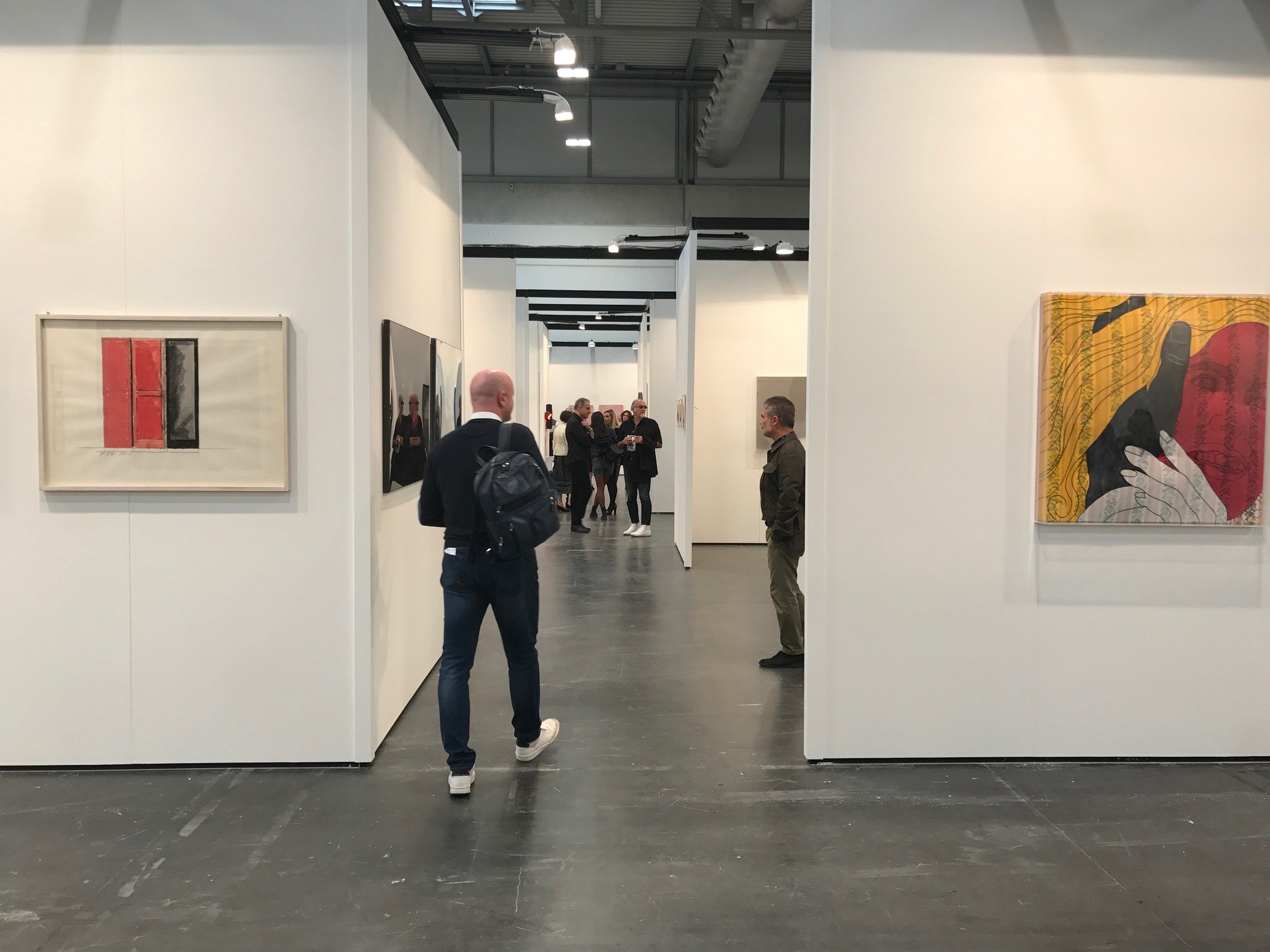 Lo stand della Galleria De' Foscherari di Bologna ad ArtVerona 2018