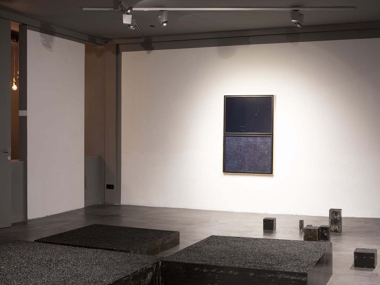 Antonio Ottomanelli. Specters of now. Installation view at Km0 Gallery, Innsbruck 2018
