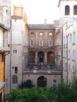 La vista sul cortile di Palazzo Mattei di Giove