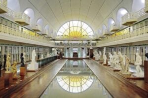 La Piscine, il “più bel museo francese”, vive in una piscina Deco e si amplia per nuove mostre