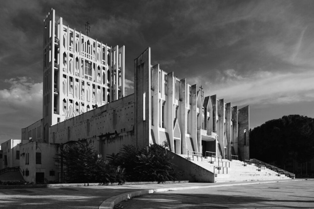 Gio Ponti negli scatti di Luca Massari. A Venezia