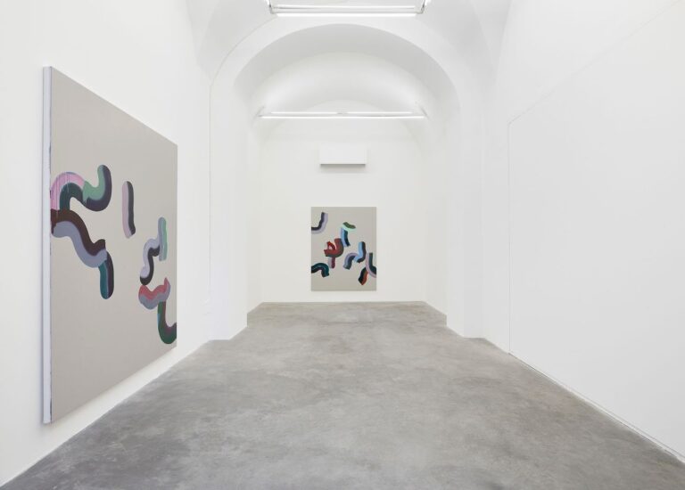 Marta Mancini. La molla. Installation view at Matèria, Roma 2018. Photo © Roberto Apa
