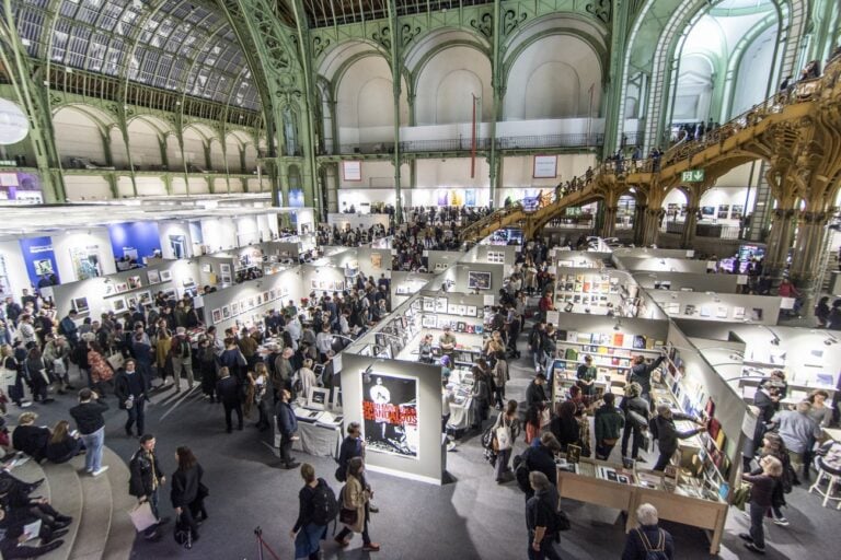 Paris Photo 2018, exhibition view, © Hassene Hamaoui