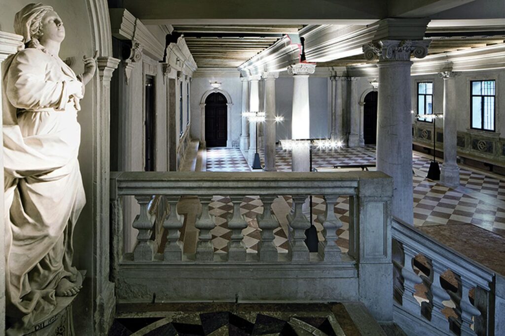 Venezia. L’architettura e il restauro della “Grande Accademia” in un libro