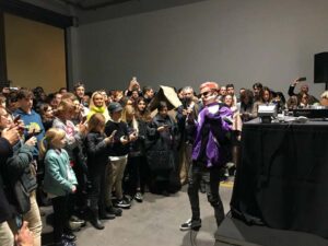 Notte trap con Young Signorino per l’art week: il video della performance a Torino