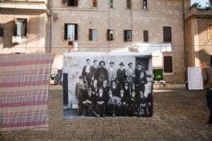 Garbatella Images: lo storico quartiere di Roma negli scatti dei fotografi Zizola e Cocco