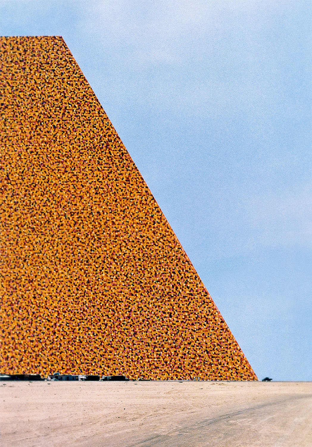 Christo, The Mastaba of Abu Dhabi (Project for United Arab Emirates), Collaged photographs 1979 (Detail), 56 x 35.5 cm, pencil and two photographs by Wolfgang Volz. Photo: André Grossmann © 1979 Christo
