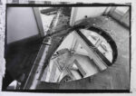 Gordon Matta-Clark, Office Baroque, 1977, Fotografia in bianco e nero stampata su gelatina ai sali d’argento. Courtesy Harold Berg