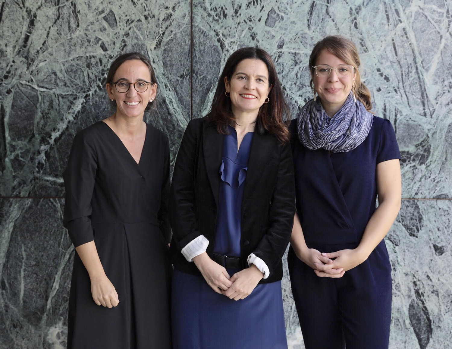 Anna Ramos, Laura Martínez de Guereñu e Janet Sanz - Photo: Eva Guillamet – Courtesy Fundació Mies van der Rohe