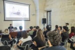 Robert Leckie durante il workshop “Ricerche sensibili” Q-Rated Lecce 2018. Foto Cliché, courtesy Fondazione La Quadriennale di Roma