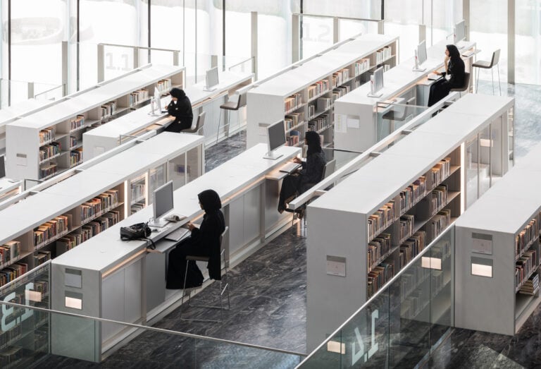 Qatar National Library. Photo by Delfino Sisto Legnani and Marco Cappelletti © OMA