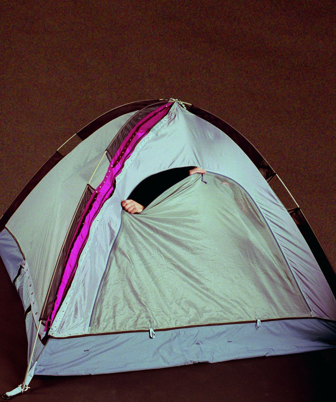 Alicia Framis, One night tent, 2002