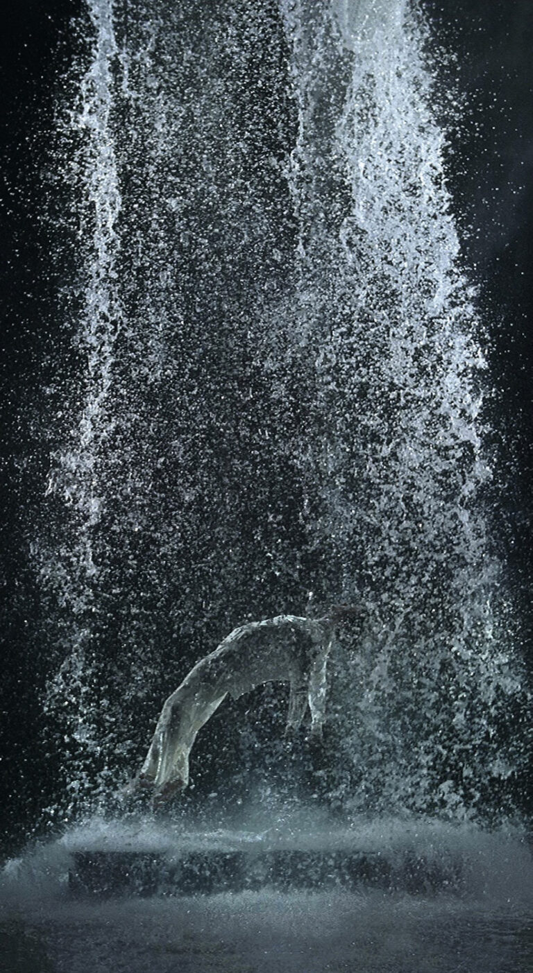 Bill Viola, Tristan’s Ascension (The Sound of a Mountain Under a Waterfall), 2005 Courtesy Bill Viola Studio Photo Kira Perov