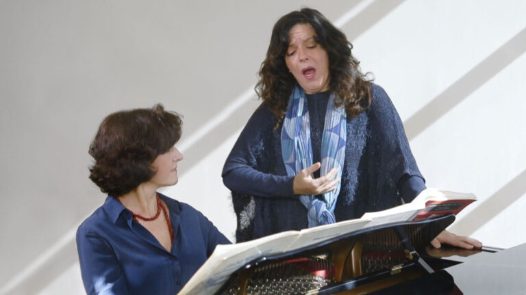 El amor y la muerte. La pianista Rosa Torres Pardo con il soprano Nancy Fabiola Herrera