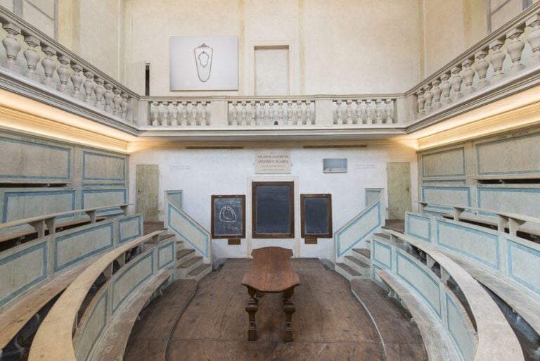 Gare de Moi. Carlo Benvenuto. Exhibition view at Teatro anatomico, Modena 2018. Photo Rolando Paolo Guerzoni