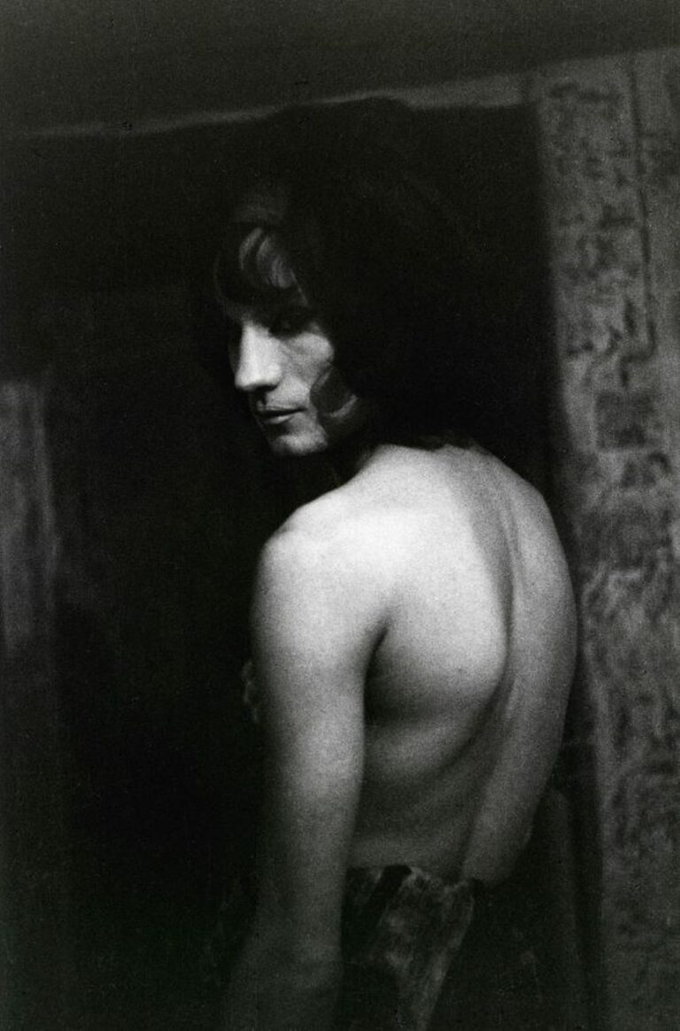 Lisetta Carmi, I Travestiti, Dalida,1965-67 © Lisetta Carmi. Courtesy Martini & Ronchetti