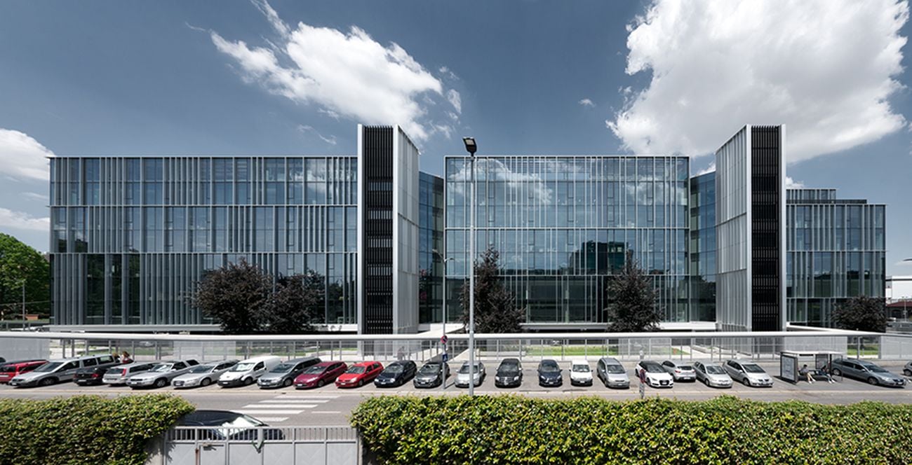 Park Associati, Engie Headquarters. Facciata sud, vista diurna. Photo © Andrea Martiradonna