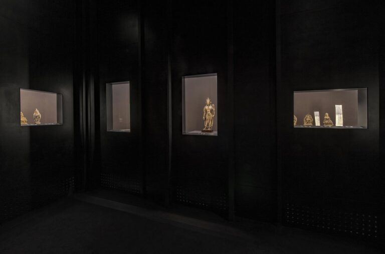 The Light of Buddha. Installation view at The Palace Museum, Beijing 2018