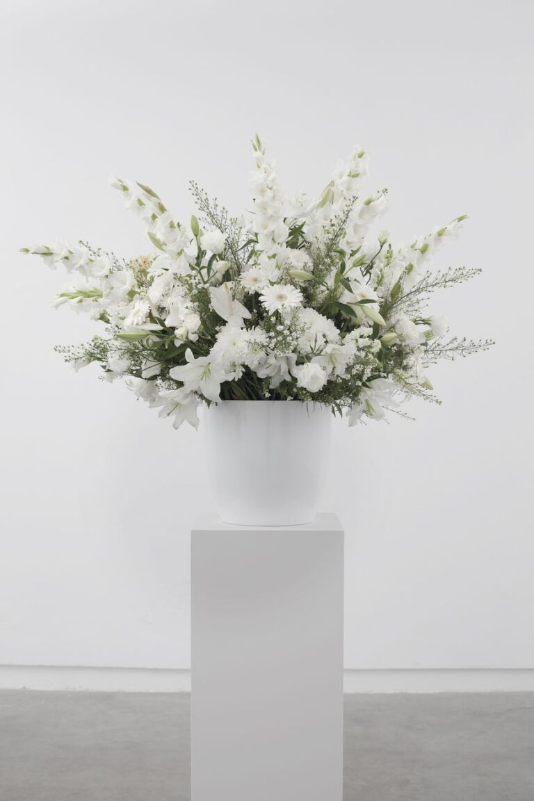 Willem de Rooij, Bouquet IX, 2012. Courtesy Galerie Buchholz, Berlino Colonia New York. Photo Szymon Roginski