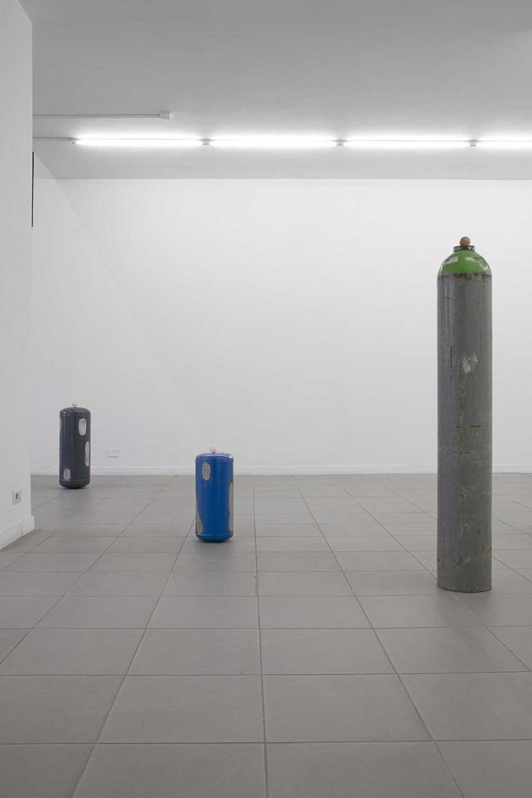 Florian Neufeldt. Sealed Vessels. Installation view at The Gallery Apart, Roma 2018. Photo Florian Neufeldt