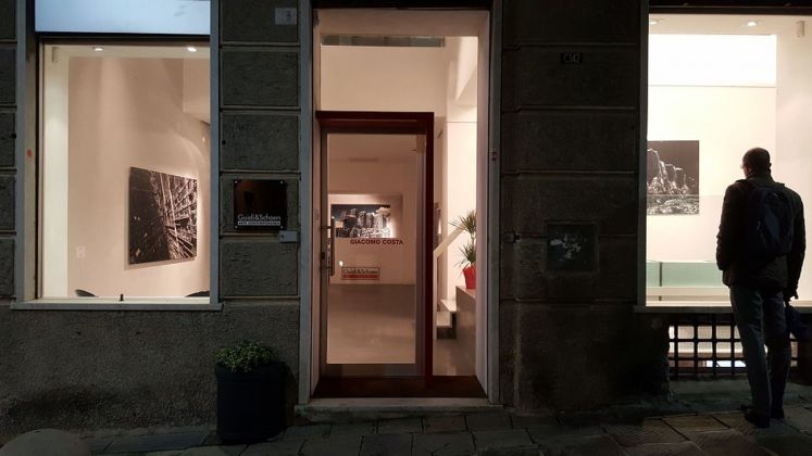 Giacomo Costa. TIME(e)SCAPES. Exhibition view at Guidi&Schoen, Genova 2018. Photo Linda Kaiser