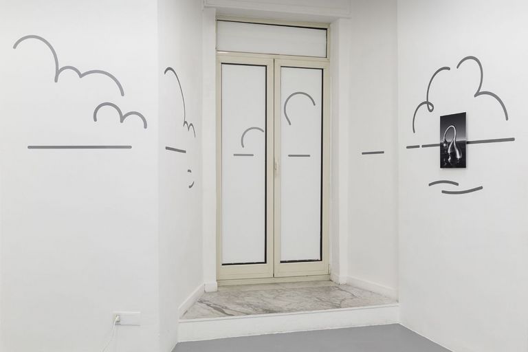 Giulio Scalisi, Fontana infinita, 2018, installation view at Galleria Umberto Di Marino, Napoli 2019