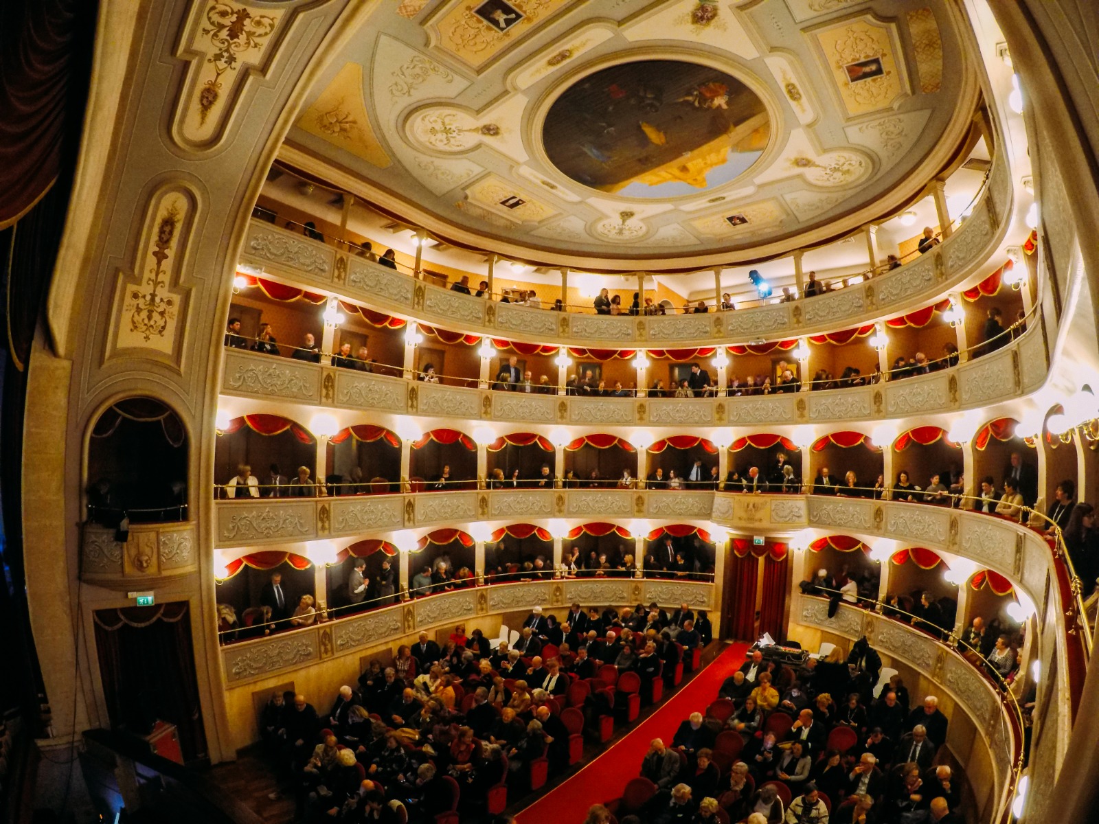 Il Teatro Garibaldi di Modica. Ph. Fondazione Teatro Garibaldi