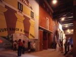 La Strada Novissima. Installation view con le facciate di Venturi e Krier. Biennale di Venezia, 1980. Courtesy Paolo Portoghesi