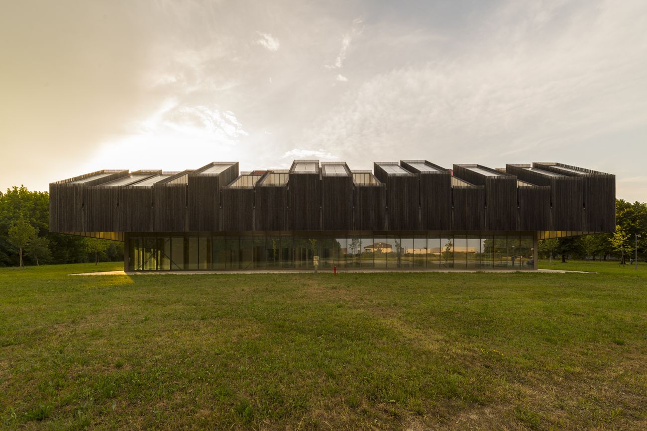Mario Cucinella Architects, ARPAE Headquarter. Photo credit Moreno Maggi