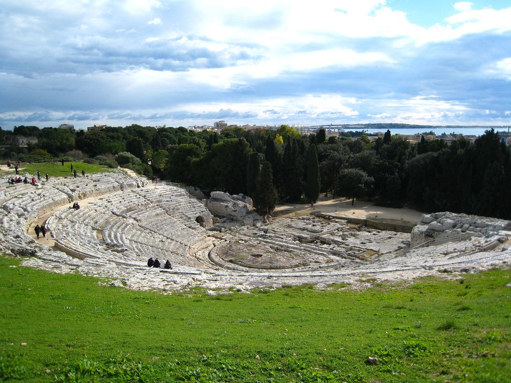 Teatro Greco di Siracusa, ph. andrewmalone via Flickr