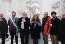 Vittorio Sgarbi con il Consiglio di Amministrazione della Fondazione