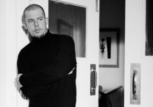 Alexander McQueen, genio della moda. Il film al cinema