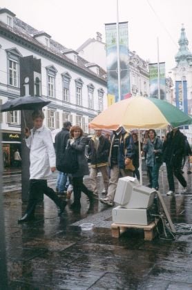 Alexei Shulgin, 386 DX, 1998-2013. Street performance, Graz, Austria, 2000