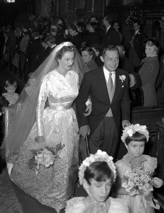 Gianni e Marella Agnelli nel giorno delle nozze, 1953