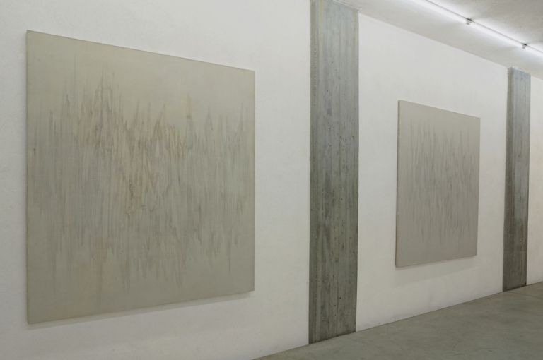 Giulio Saverio Rossi, Ogni cosa rappresa, 2018. Installation view at CAR DRDE, Bologna