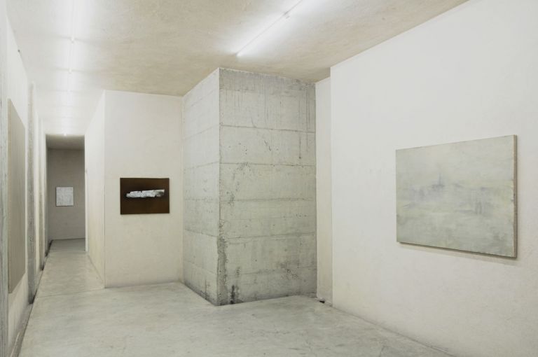 Giulio Saverio Rossi, Ogni cosa rappresa, 2018. Installation view at CAR DRDE, Bologna