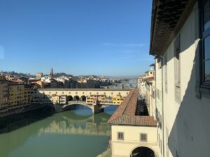 Firenze: sta per partire il rinnovo del Corridoio Vasariano, che riaprirà nel 2022