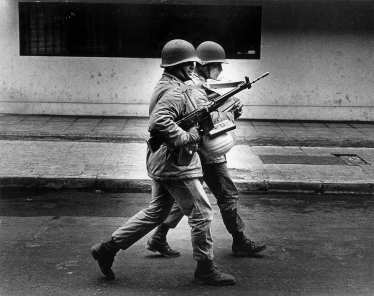 Koen Wessing, Chili, September 1973 © Koen Wessing - Nederlands Fotomuseum