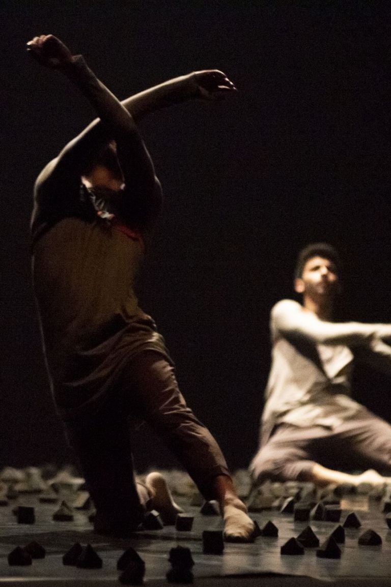 MM Contemporary Dance Company, No Man's Land. Coreografia Eugenio Scigliano. Photo Tiziano Ghidorsi