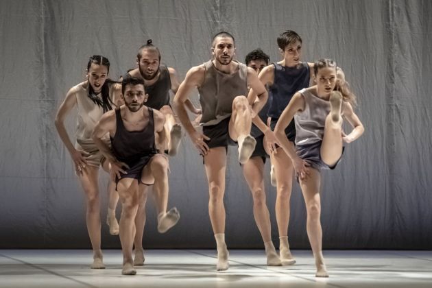MM Contemporary Dance Company, Vivaldi Umane Passioni. Coreografia Michele Merola. Photo Tiziano Ghidorsi