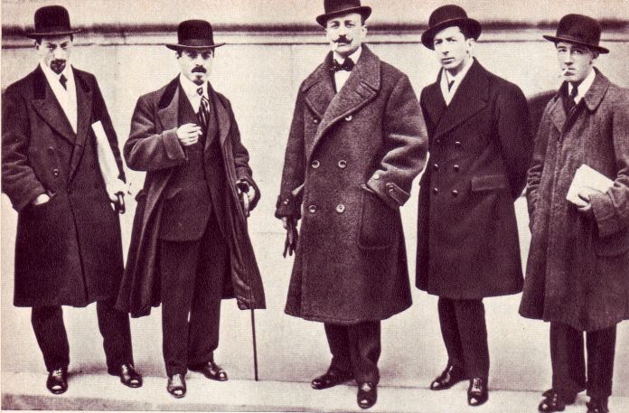 Russolo, Carrà, Marinetti, Boccioni e Severini a Parigi per l'inaugurazione della prima mostra del 1912 alla Galerie Bernheim Jeune