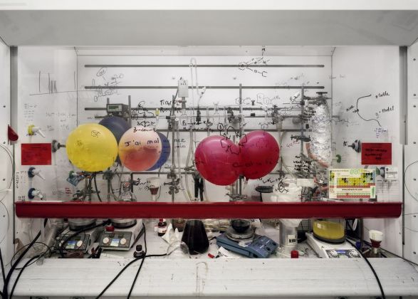 Thomas Struth, Chemistry Fume Cabinet, The University of Edinburgh, 2010 © Thomas Struth