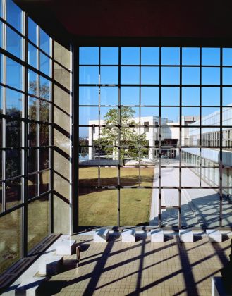 Entrance hall, the Museum of Modern Art, Gunma (1974), Yasuhiro ISHIMOTO