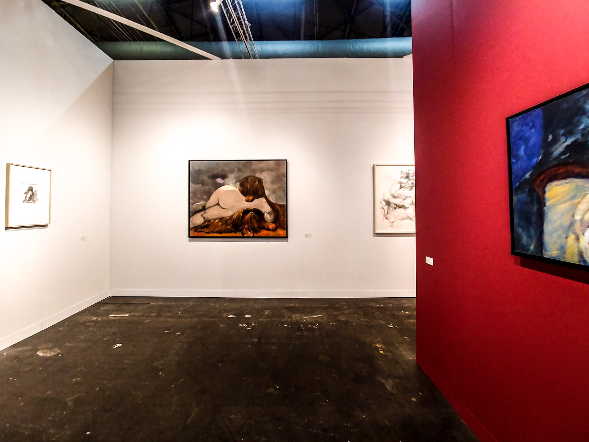 Il booth della Alison Jacques Gallery con in primo piano le opere di Dorothea Tanning. Foto: Maurita Cardone