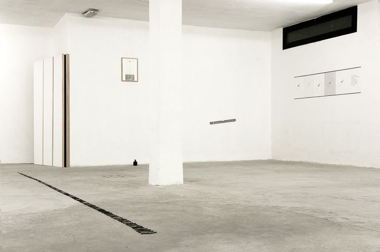 Federica Clerici+Alberto Bettinetti +N9_1 Nella gravità del momento (installation_view), 2018 ©spazienne_2