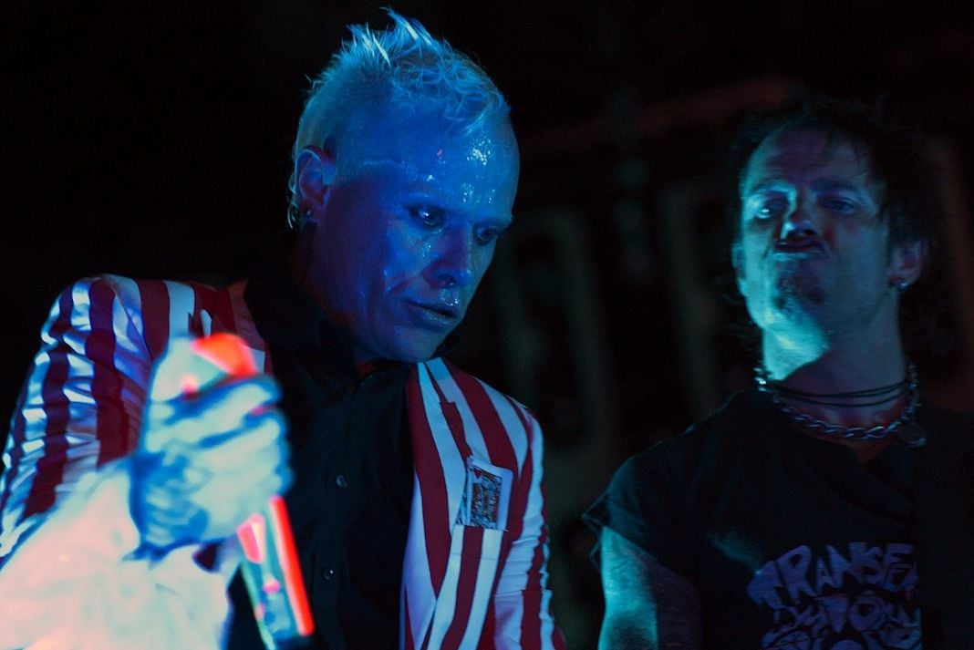 Keith Flint with The Prodigy guitarist Rob Holliday - photo by Sc0RcH - da Wikipedia