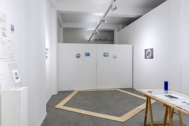 Gianni D'Urso, documentazione dell'opera urbana Realizza i tuoi sogni, 2018. Installation view. Installation view at LO.FT, Lecce 2019