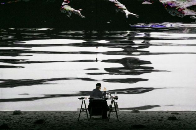 Jan Fabre, The Night Writer. Giornale notturno © La Triennale di Milano - photo Gianluca Di Ioia