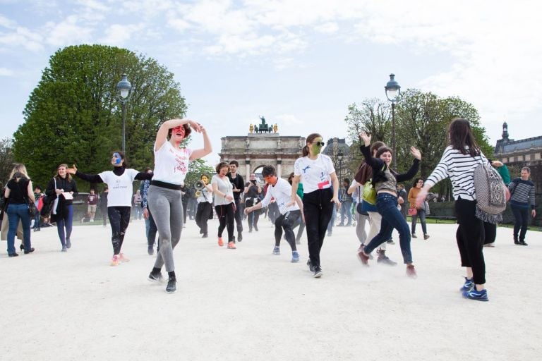 Swiss Dance Days 2019. Neopost Foofwa, Dancewalk. Photo © Simon Letellier