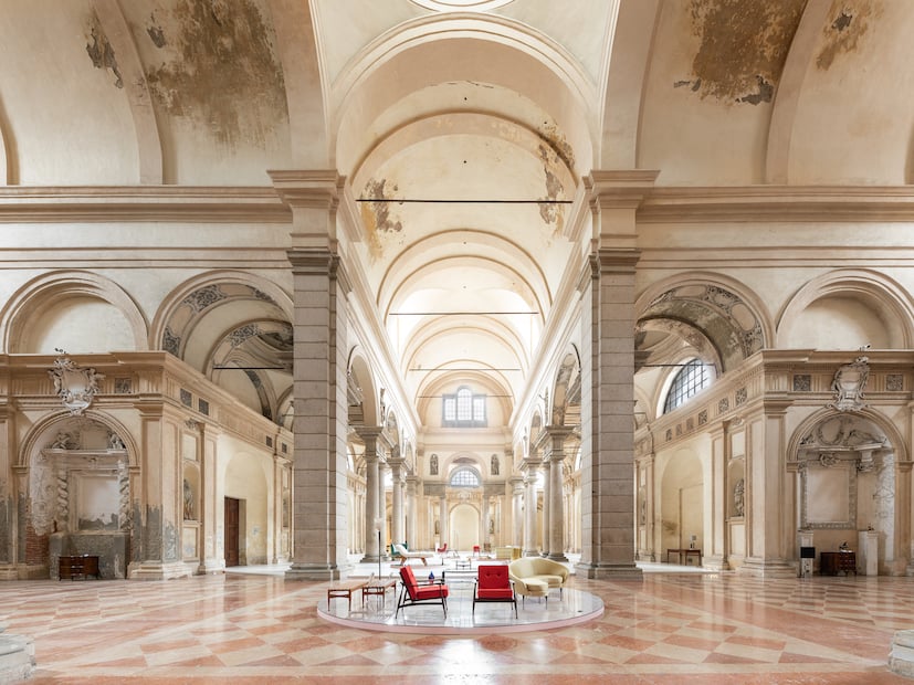 Rinasce la Chiesa di Sant’Agostino a Piacenza. Al suo interno apre Volumnia di Enrica De Micheli